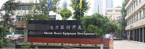 申江儲氣罐配套空壓機，應(yīng)用于電力開發(fā)